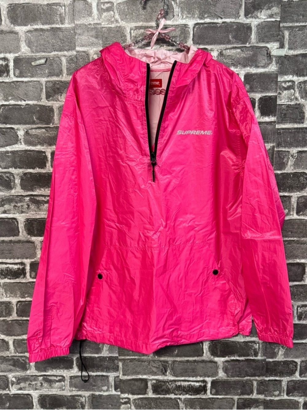 Supreme Packable Ripstop Pullover pink silver 100% nylon jacket